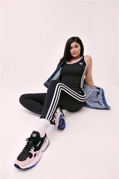 neue adidas schuhe kylie jenner